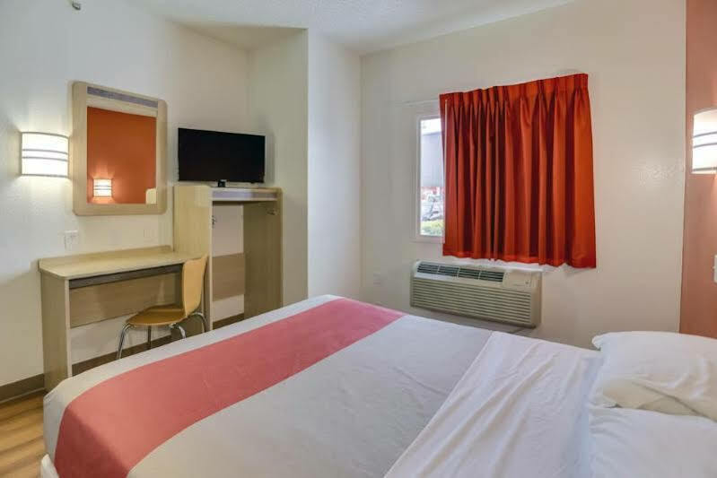 Motel 6 Houston, Tx Exterior photo